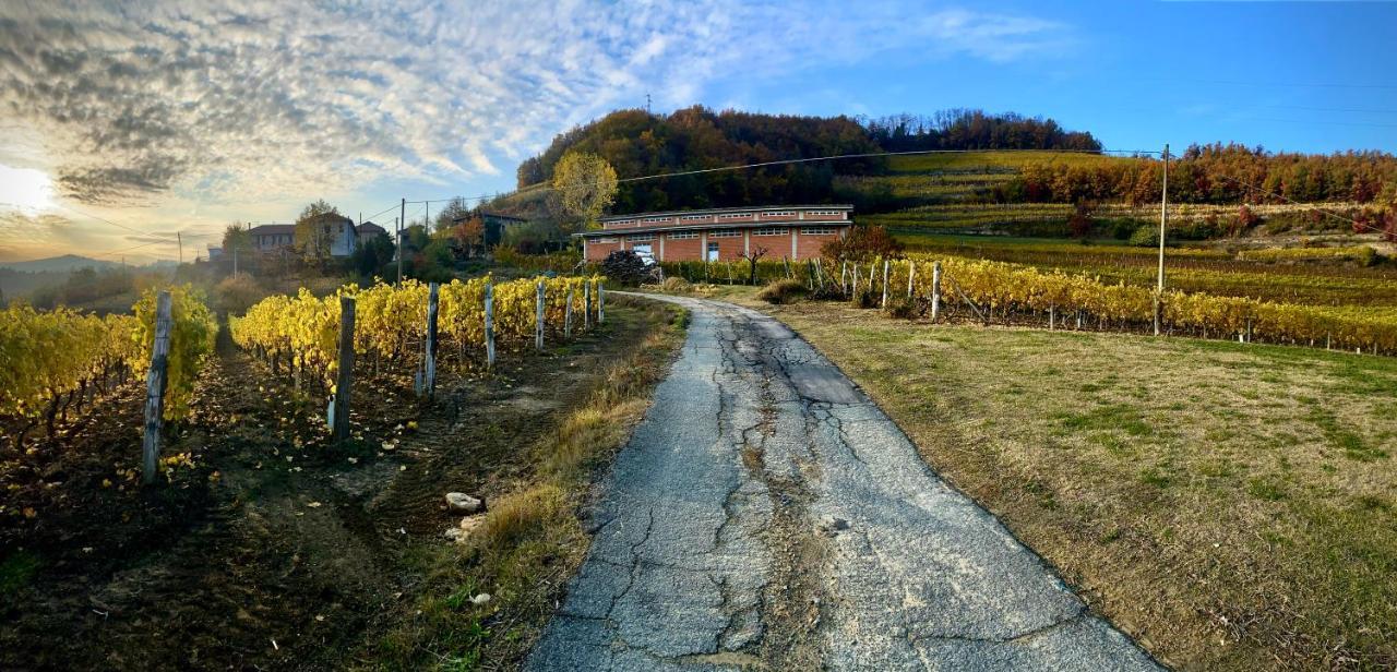 Agriturismo Pian Del Duca Vesime Exterior foto